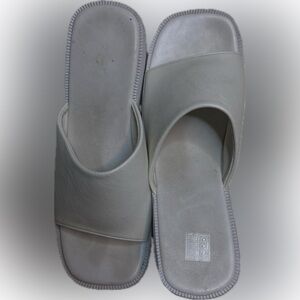 Platform sandals